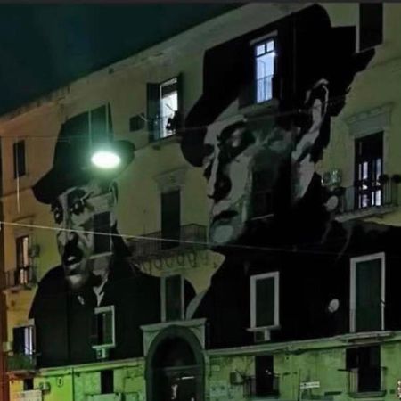Lisa'S House Apartment Наполи Екстериор снимка